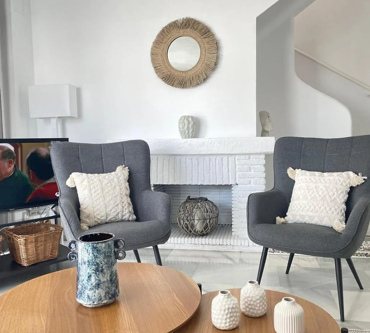 Beau Duplex Pres De La Plage Sitio de Calahonda شقة