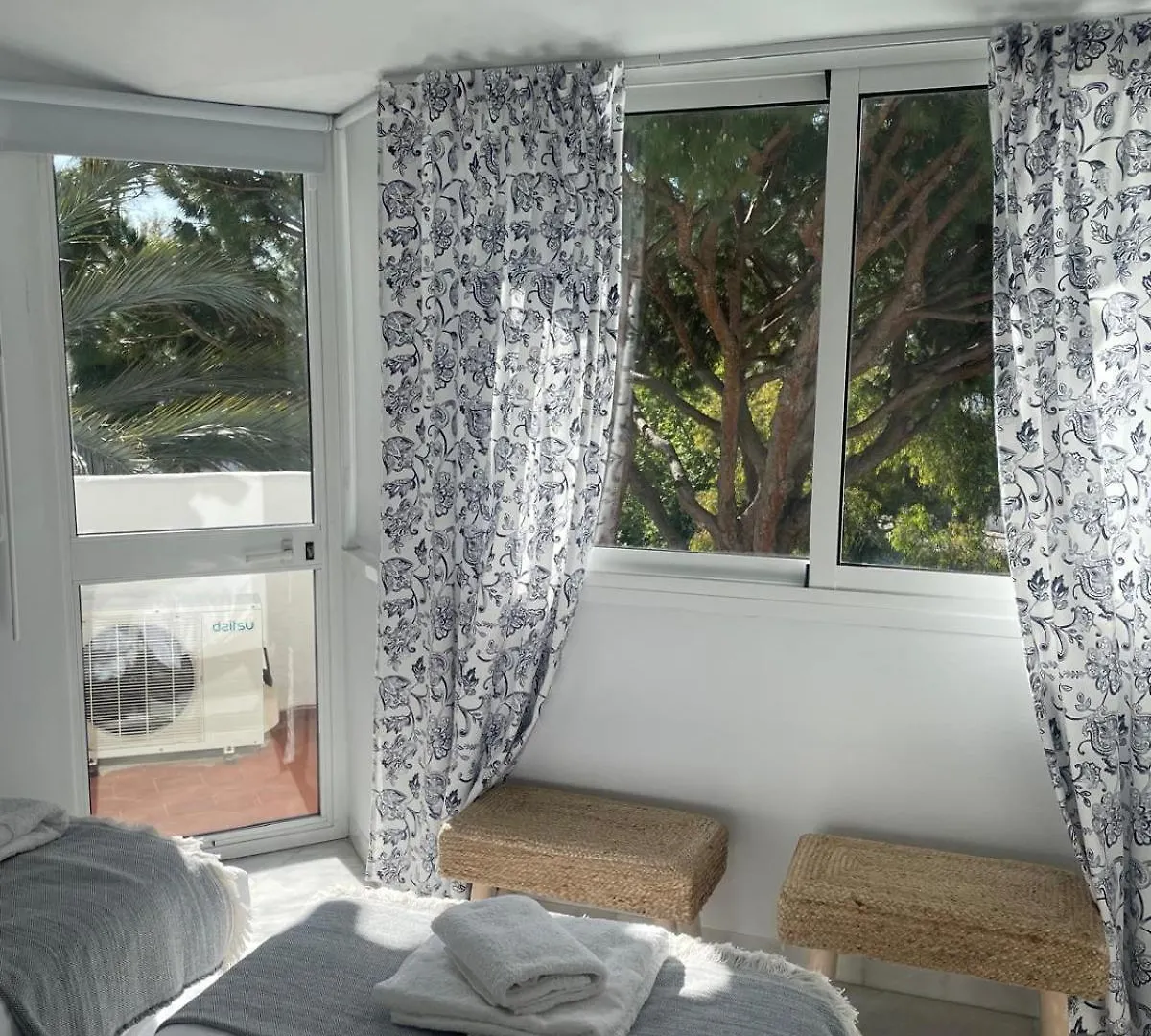 Beau Duplex Pres De La Plage Sitio de Calahonda 0*,