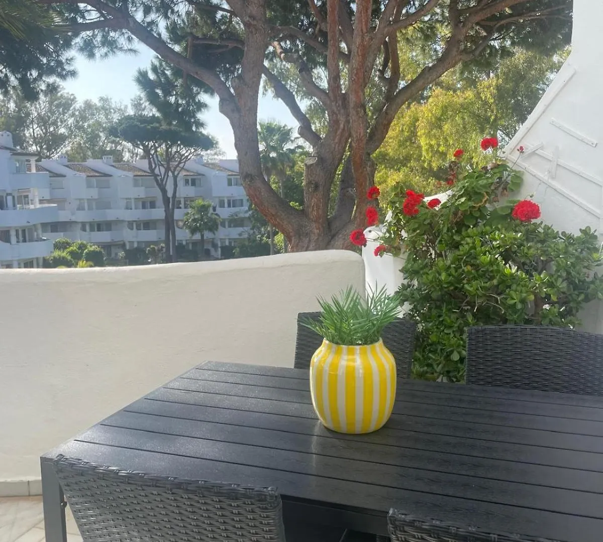 Beau Duplex Pres De La Plage Sitio de Calahonda Appartement